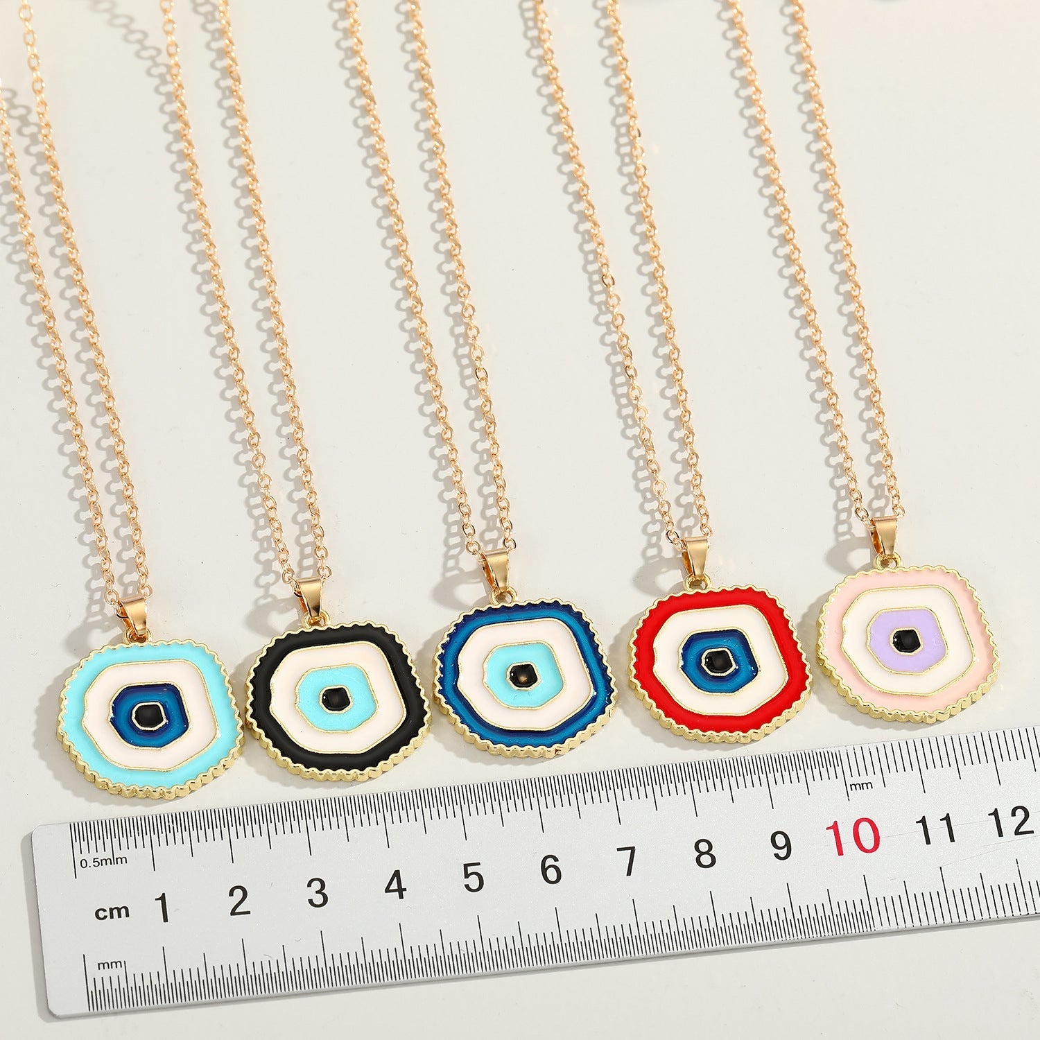 Alluring Evil Eye Round Pendant Necklace - 5 Colors