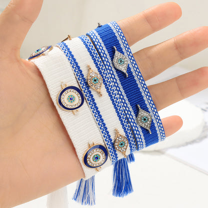 Pulsera tejida protectora contra el mal de ojo